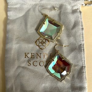 Kendra Scott Clear and Gold Dichroic Glaa